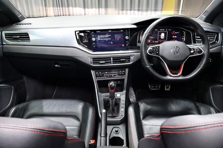 2022-Volkswagen-Polo-20-GTI-Auto-147kW_7