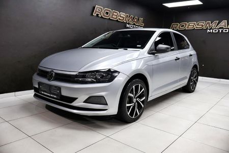 2021-Volkswagen-Polo-10-TSI-Trendline_0
