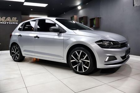 2021-Volkswagen-Polo-10-TSI-Trendline_1