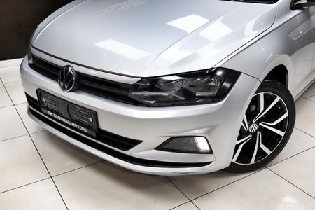 2021-Volkswagen-Polo-10-TSI-Trendline_27