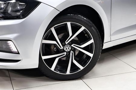 2021-Volkswagen-Polo-10-TSI-Trendline_28