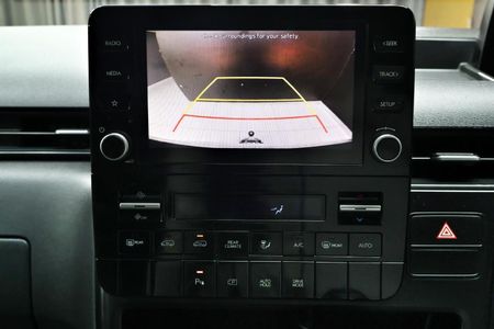 2023-Hyundai-Staria-22d-Executive-Auto_15