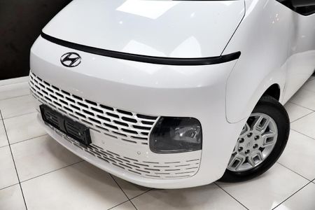 2023-Hyundai-Staria-22d-Executive-Auto_27