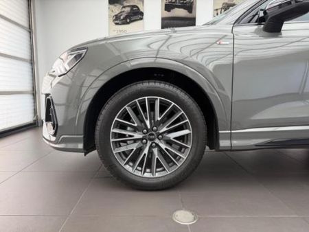 2025-Audi-Q3-35-TDI-S-Tronic-Black-Edition_1