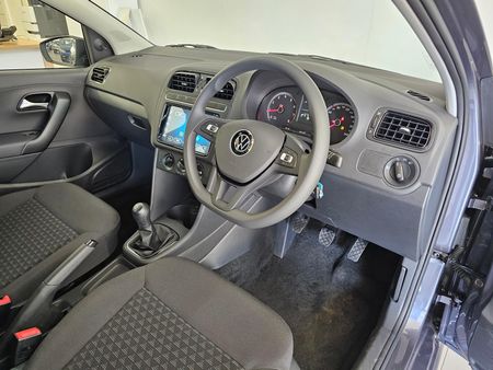 2026-Volkswagen-Polo-Vivo-14_8