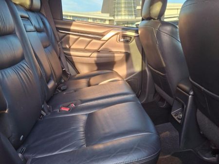 2020-Mitsubishi-Pajero-Sport-24D-4x4-Shogun-Auto_12