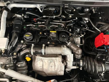 2016-Ford-EcoSport-15-TDCi-Trend_12