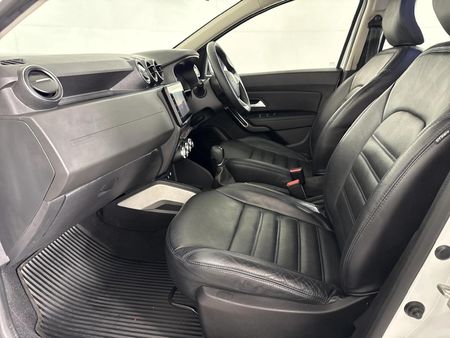 2023-Renault-Duster-15-dCi-Intens-EDC_8