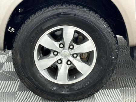 2006-Toyota-Fortuner-40-V6-Auto-4x4_4