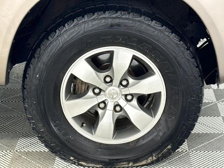 2006-Toyota-Fortuner-40-V6-Auto-4x4_5