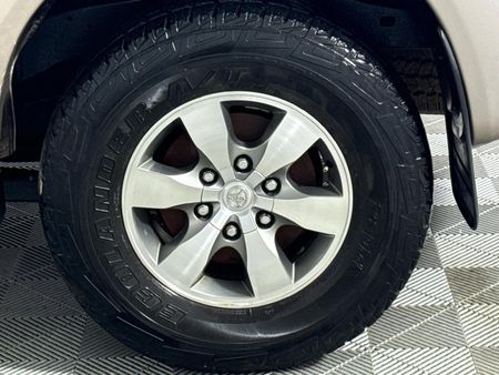 2006-Toyota-Fortuner-40-V6-Auto-4x4_6