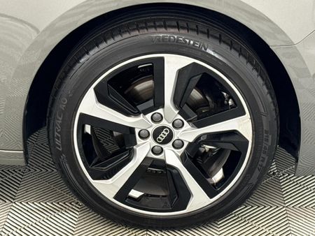 2025-Audi-A1-Sportback-15-TFSI-S-Line-Auto-35-TFSI_5