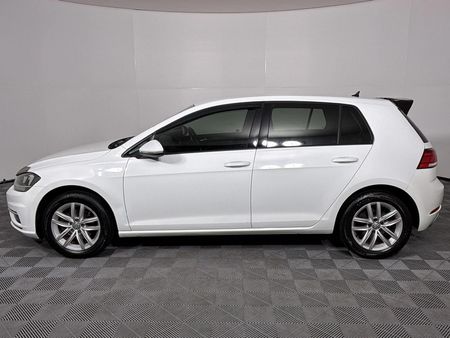 2017-Volkswagen-Golf-VII-10-TSI-Comfortline_19