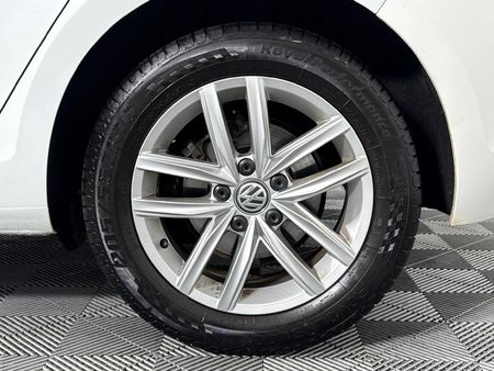 2017-Volkswagen-Golf-VII-10-TSI-Comfortline_6