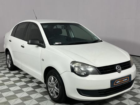 2011-Volkswagen-Polo-Vivo-14-Trendline_10