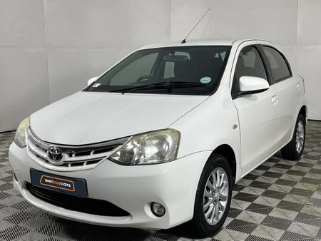 2017-Toyota-Etios-15-XS-5-dr_0