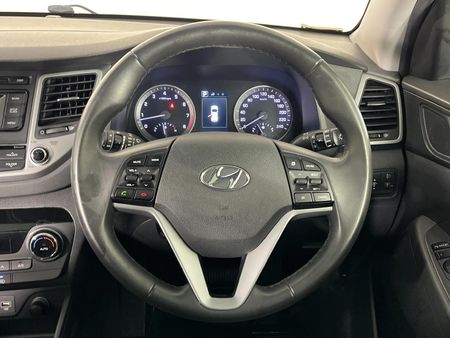 2016-Hyundai-Tucson-20-Elite-Auto_11