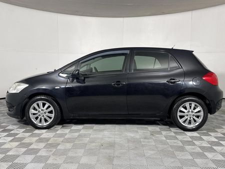 2007-Toyota-Auris-160-RS_14