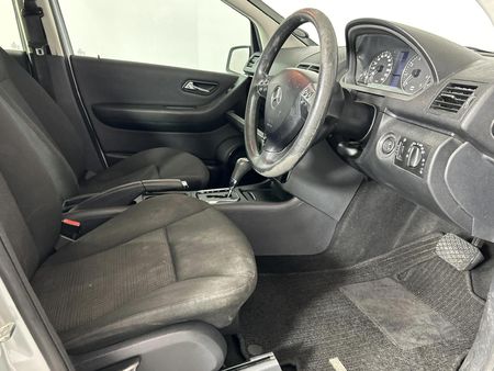 2010-Mercedes-Benz-A-Class-A-180-Elegance-Auto_9
