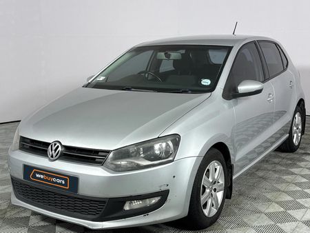 2010-Volkswagen-Polo-16-Comfortline-5-dr_0