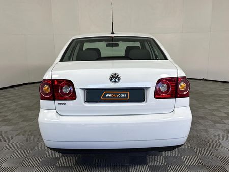 2016-Volkswagen-Polo-Vivo-GP-14-Trendline_15