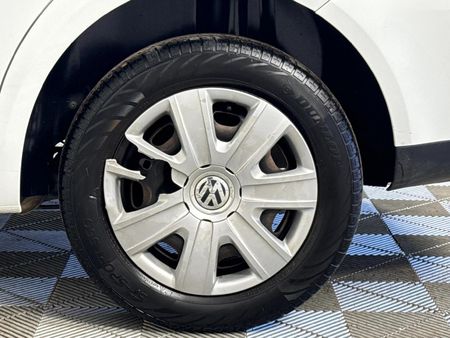 2016-Volkswagen-Polo-Vivo-GP-14-Trendline_6