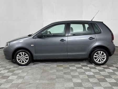 2017-Volkswagen-Polo-Vivo-GP-14-Conceptline-5-dr_15