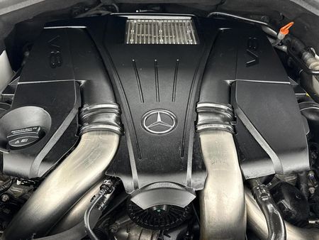 2016-Mercedes-Benz-GLE-500-4Matic_12