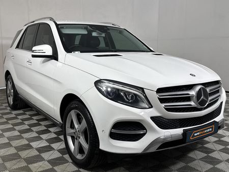 2016-Mercedes-Benz-GLE-500-4Matic_15