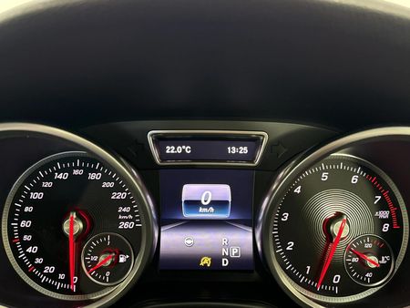 2016-Mercedes-Benz-GLE-500-4Matic_2