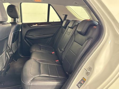 2016-Mercedes-Benz-GLE-500-4Matic_3