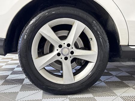 2016-Mercedes-Benz-GLE-500-4Matic_7