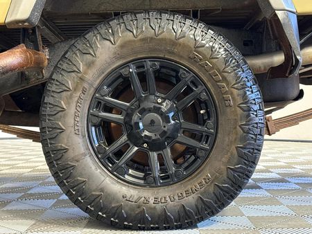2020-Toyota-Land-Cruiser-79-45-D-Single-Cab_4