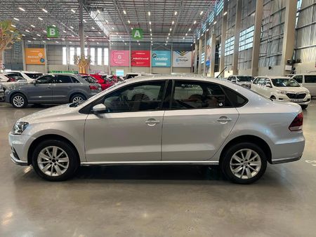 2022-Volkswagen-Polo-GP-14-Comfortline_5