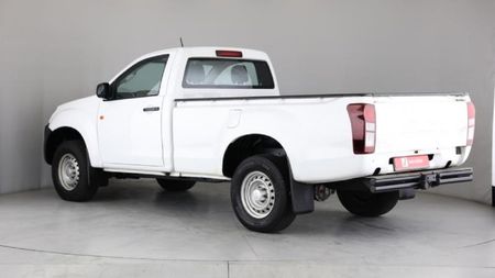 2021-Isuzu-D-Max-250C-Fleetside-Single-Cab_4