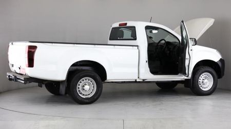 2021-Isuzu-D-Max-250C-Fleetside-Single-Cab_6