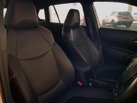 2024-Toyota-Corolla-Cross-18-GR-S-Hybrid_13