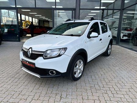 2016-Renault-Sandero-900T-Dynamique_2