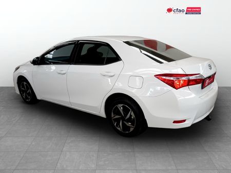 2021-Toyota-Corolla-Quest-18-Prestige-Auto_12