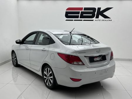 2017-Hyundai-Accent-16-GLS-Fluid-Auto_2