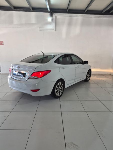 2018-Hyundai-Accent-16-GLS-Fluid-Auto_6