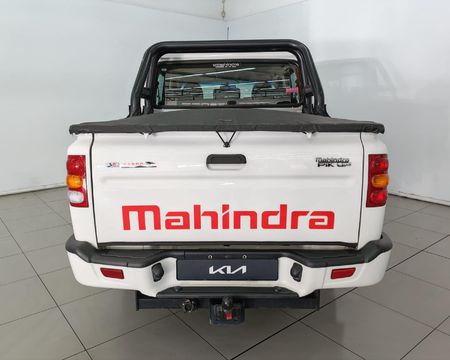 2023-Mahindra-Pik-Up-22-mHawk-S6-4x4-Double-Cab_5