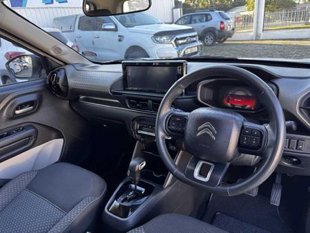 2025-Citroen-C3-12T-Max-Auto_13