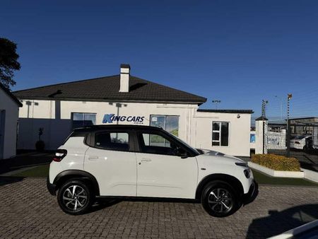 2025-Citroen-C3-12T-Max-Auto_3