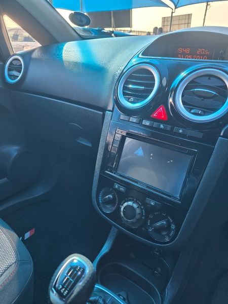 2010-Opel-Corsa-16-OPC_9