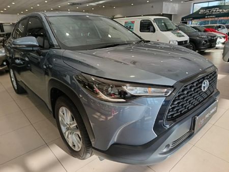 2023-Toyota-Corolla-Cross-18-XI_9