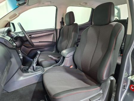 2022-Isuzu-D-Max-250-HO-Double-Cab_6