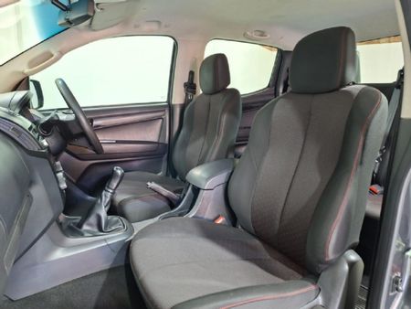 2022-Isuzu-D-Max-250-HO-Double-Cab_7