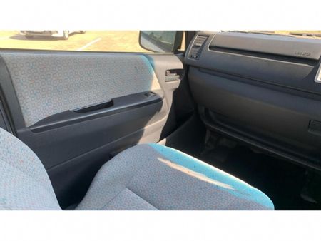 2024-Toyota-Quantum-25-D-4D-14-seat_8