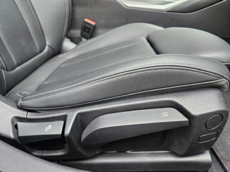 2025-BMW-3-Series-320i-M-Sport-Auto_7